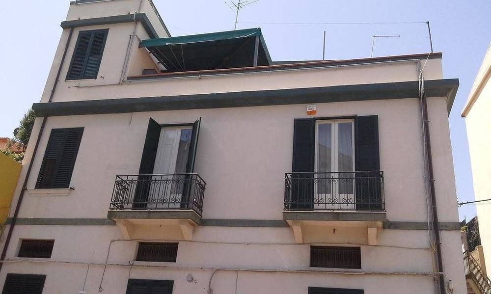 לינה וארוחת בוקר רג'יו די קאלאבריה La Casa Di Ermelinda מראה חיצוני תמונה